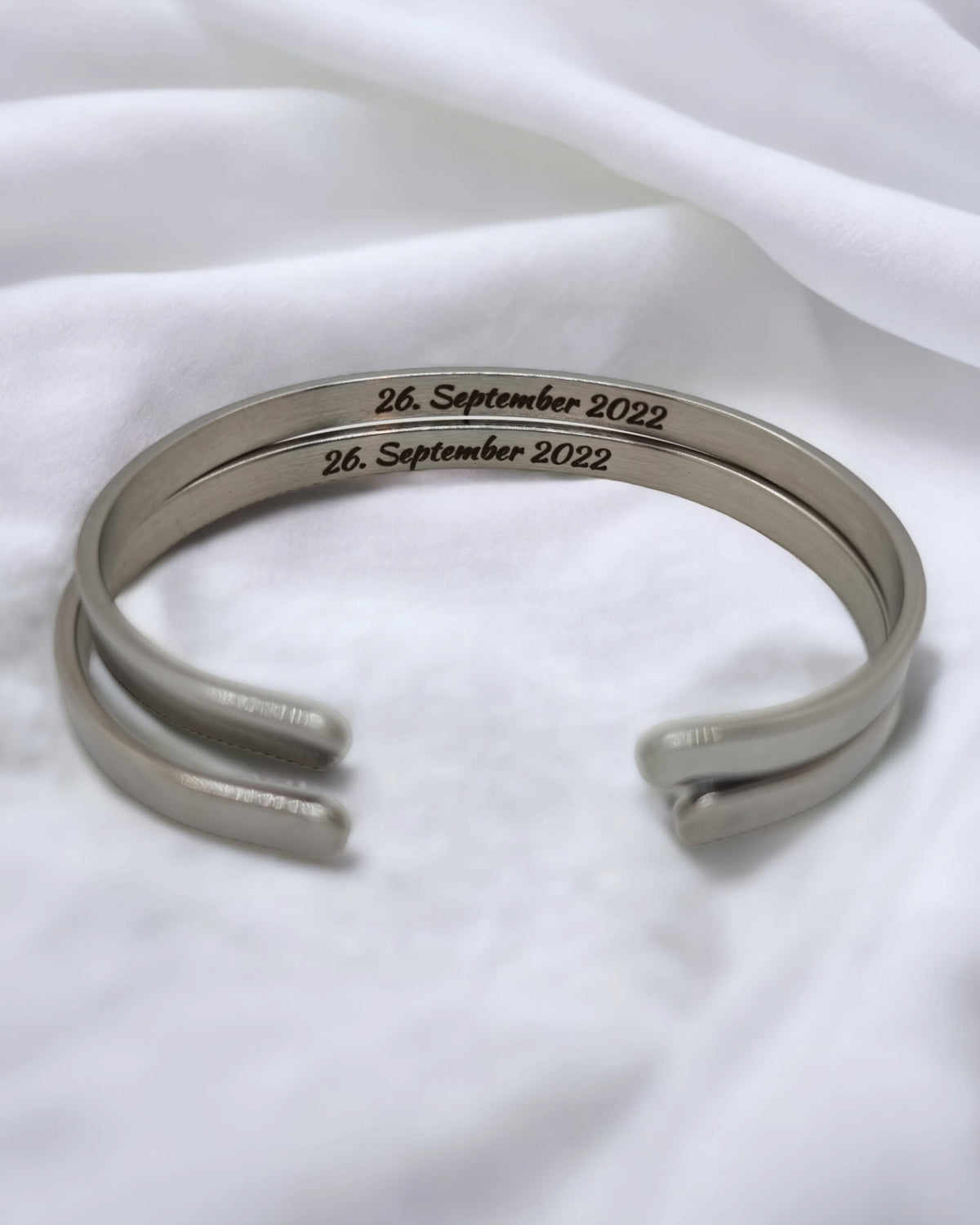 Personalisierter Armreif mit Gravur - Armbänder - CARDORI