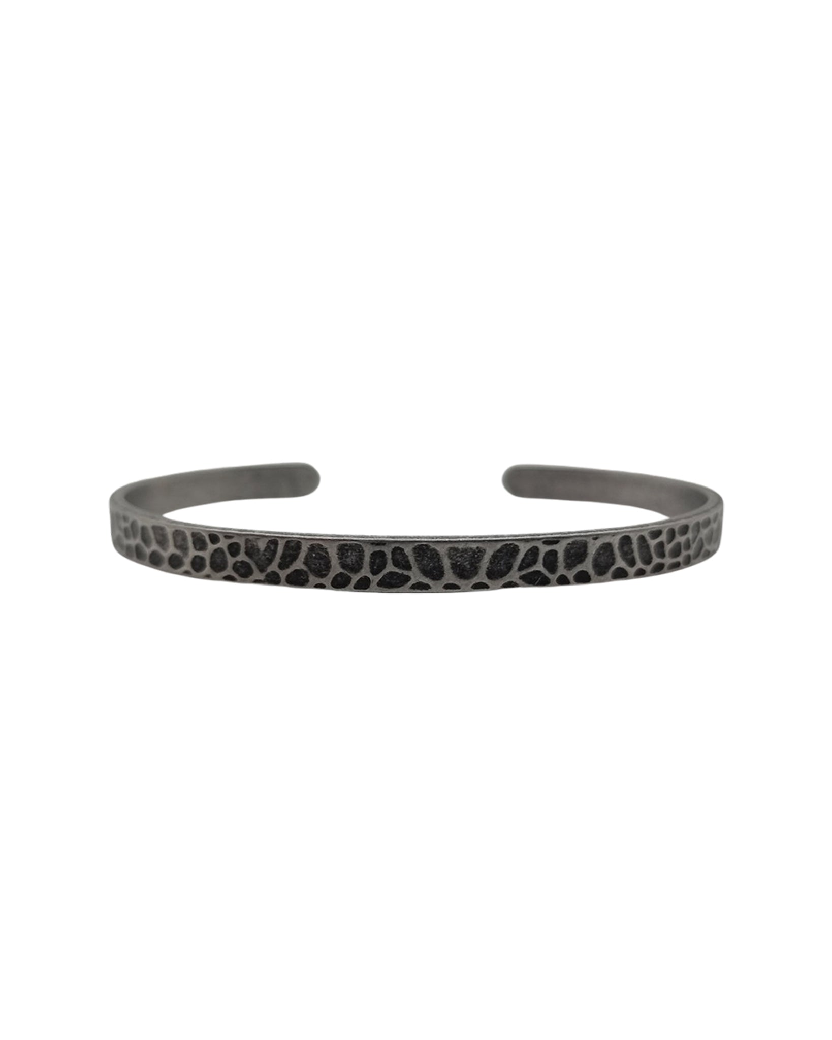 Personalisierter Armreif gehämmert mit Innengravur | handmade - Armbänder - CARDORI