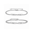 Twist Armband-Set mit Silber oben und Silber unten auf weißem Hintergrund