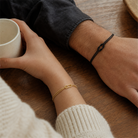 Knot Armband-Set als Paar getragen in Gold und Schwarz all-groups