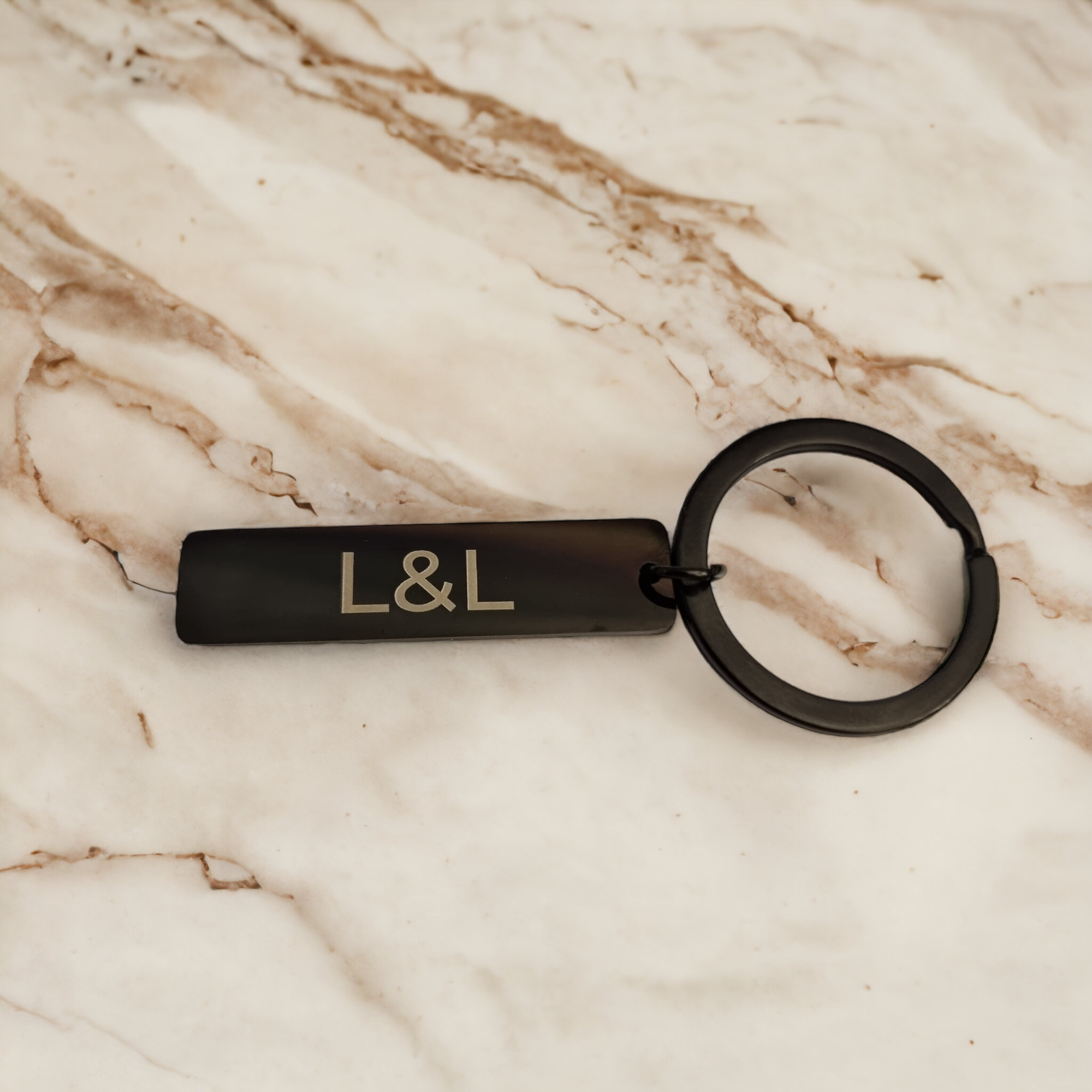 Rechteck Schlüsselanhänger mit Gravur - Schlüsselanhänger - CARDORI